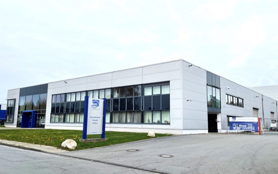 BMS wächst weiter: Neue Produktionshalle hat Betrieb aufgenommen